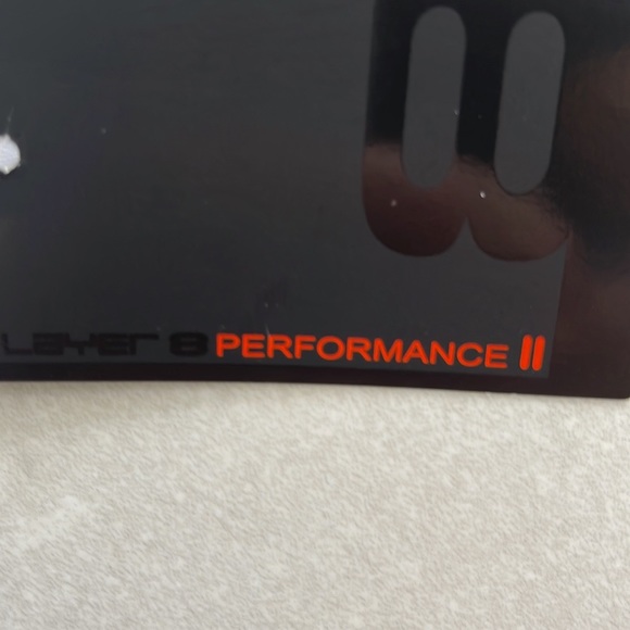 Layer 8 performance mens tee - Picture 2 of 4